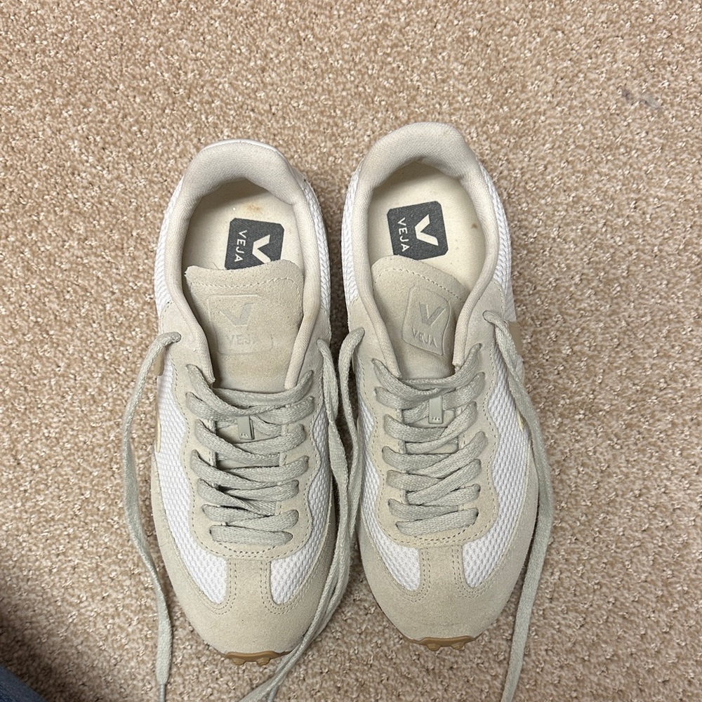 Veja White and Beige Sneakers - Picture 11 of 11